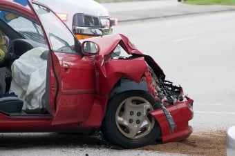 Despite more car accidents in Singapore, insurance claims are down